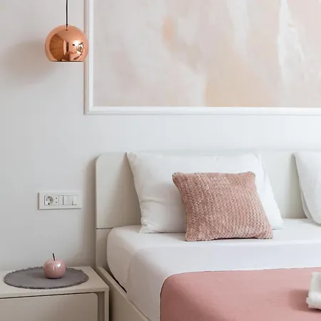 Lacus In With Pool Villa *