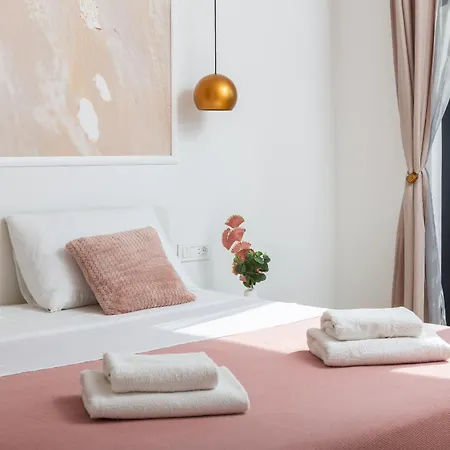 Lacus In With Pool Villa