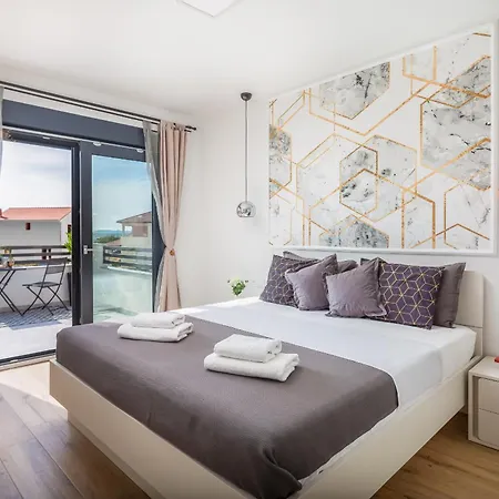 Lacus In With Pool * Vrana (Zadar)