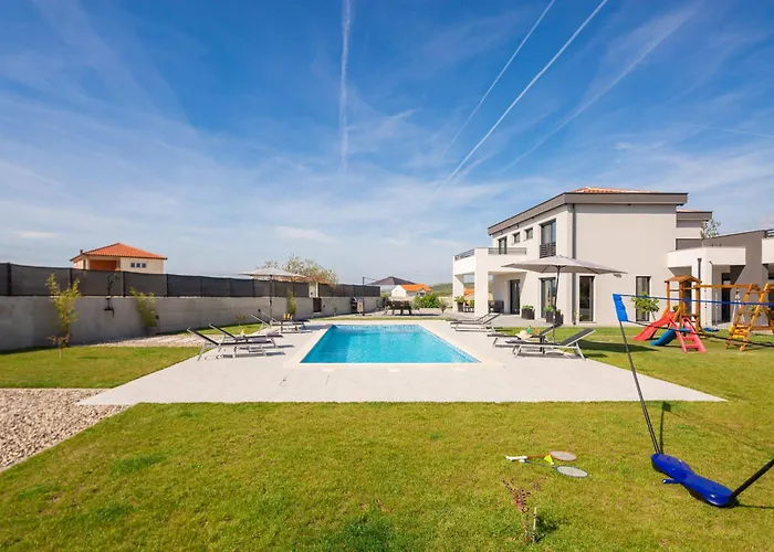 Lacus In With Pool וילה Vrana (Zadar)