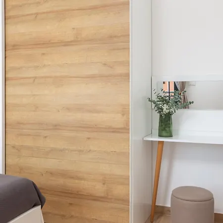 Villa Lacus In With Pool