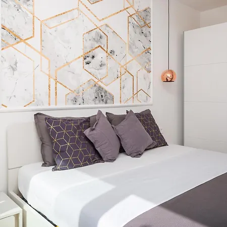 Villa Lacus In With Pool