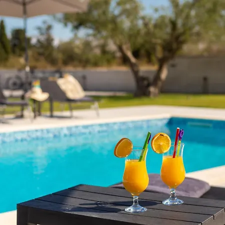 Lacus In With Pool * Vrana (Zadar)